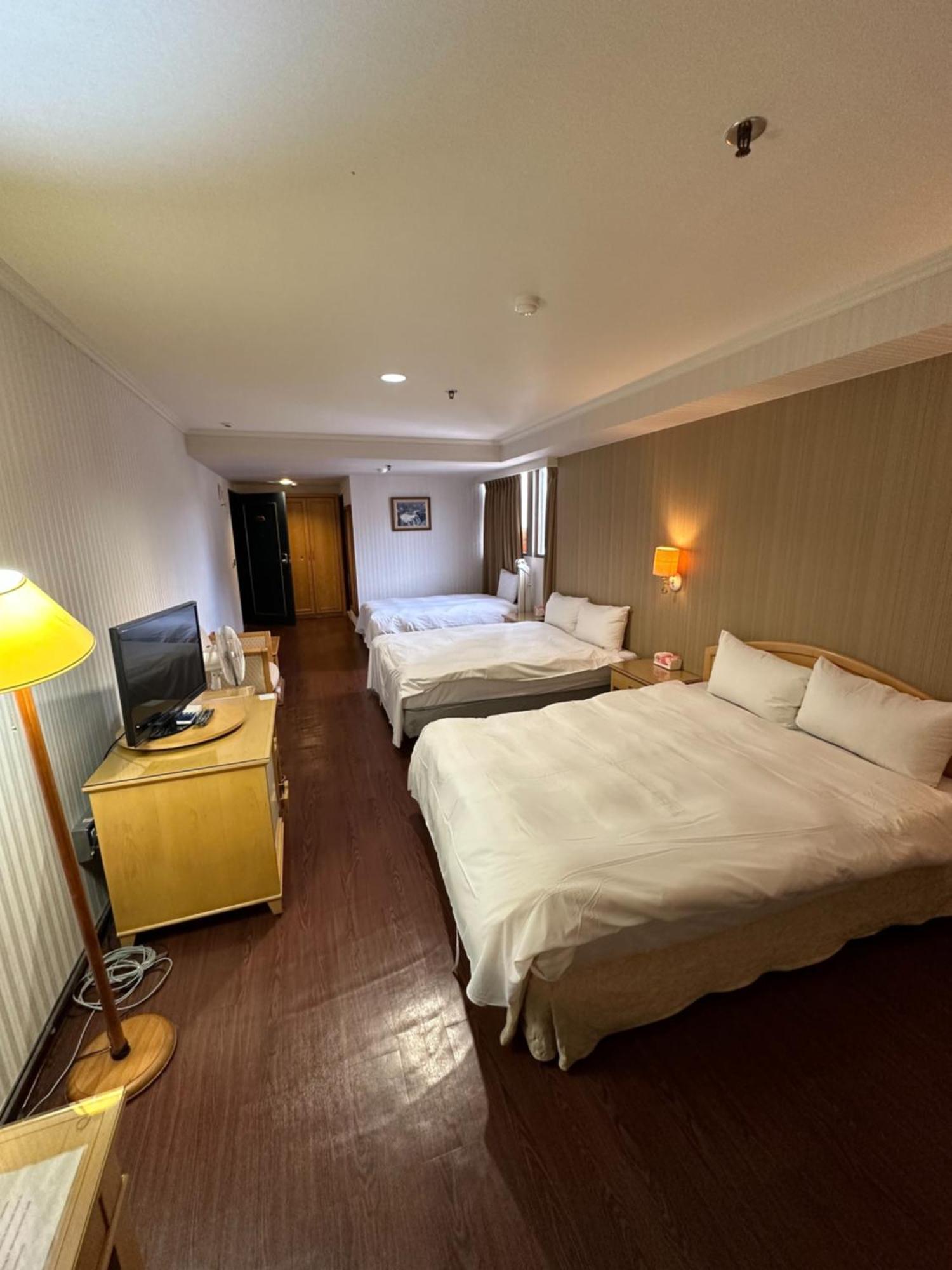 Hermes Hotel Hsinchu City Exterior photo