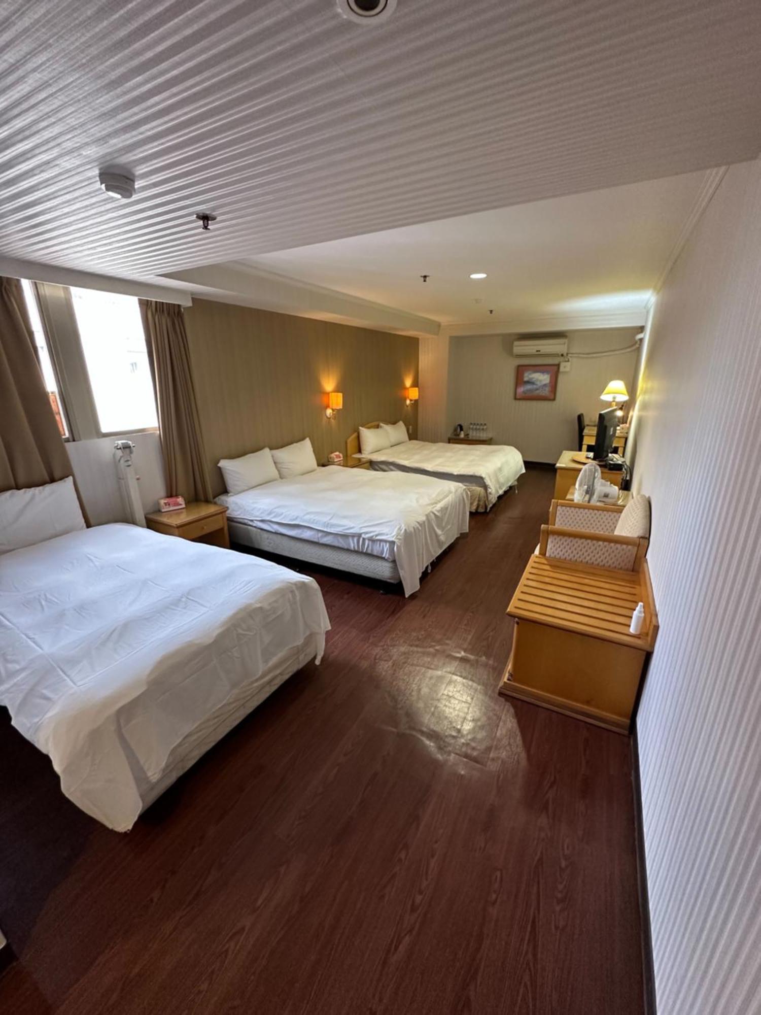 Hermes Hotel Hsinchu City Exterior photo